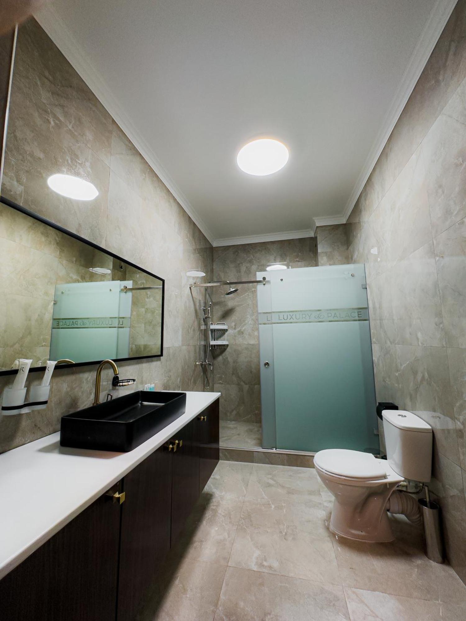 Jasmine Hotel Taraz Luaran gambar